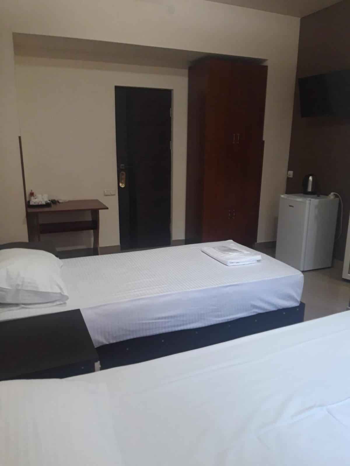 Sayat Nova Apartment Yerevan Bagian luar foto