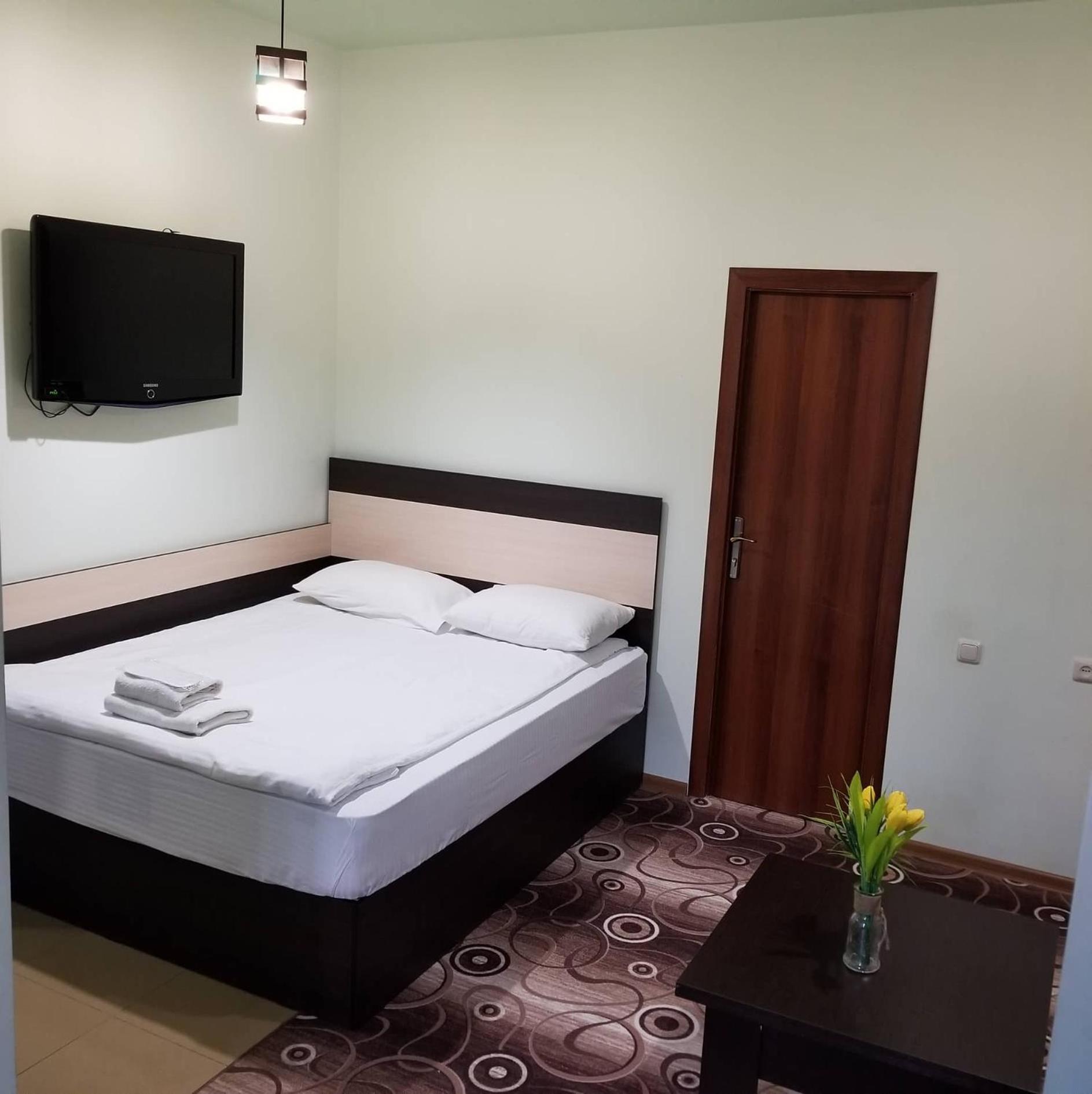 Sayat Nova Apartment Yerevan Bagian luar foto
